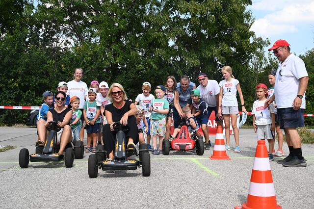 Kinder KettCar Rennen in Oberwaltersdorf | Foto: Pohl
