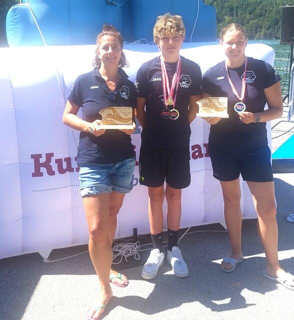 Die drei erfolgreichen WSV-AthletInnen am Hechtsee. | Foto: WSV
