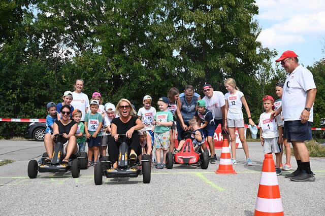 Kinder KettCar Rennen in Oberwaltersdorf | Foto: Pohl