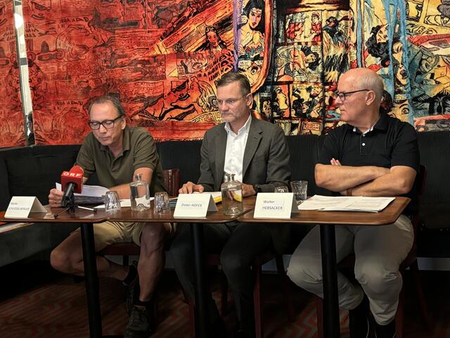 V.l.n.r.: Moritz Schliesselberger, Dieter Hofer und Walter Hebsacker, langjähriger Baudirektor der Stadt Salzburg a.D. beim Pressegespräch. | Foto: Schrofner
