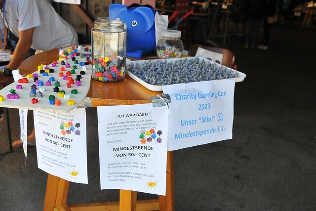 Spenden für St. Anna Kinderkrebsforschung. | Foto: Helga Nitsche