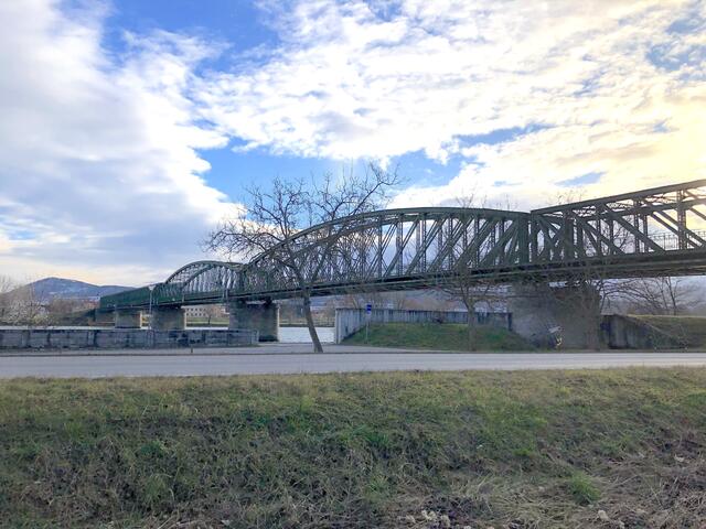 Das Land NÖ möchte den Bau einer Behelfsbrücke neuerlich prüfen.  | Foto: RMA/Doris Necker (Archiv)
