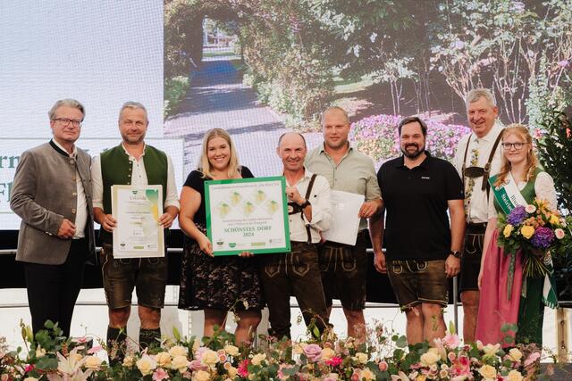 Die Gemeinde Fernitz-Mellach holte fünf Floras in der Kategorie "Schönstes Dorf". | Foto: Phil Lihotzky
