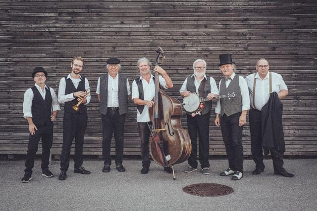 Die "Very Old Stoariegler Dixielandband" hat viel vor.  | Foto: Reithofer Media
