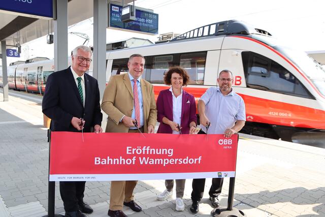 Christoph Kainz, Hubert Keyl, Christina Rebernik und Thomas Sabbata-Valteiner. | Foto: Manfred Wlasak