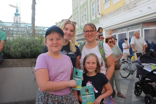 Sophie, Theresa, Julia und Anna Kerschner. | Foto: Huber