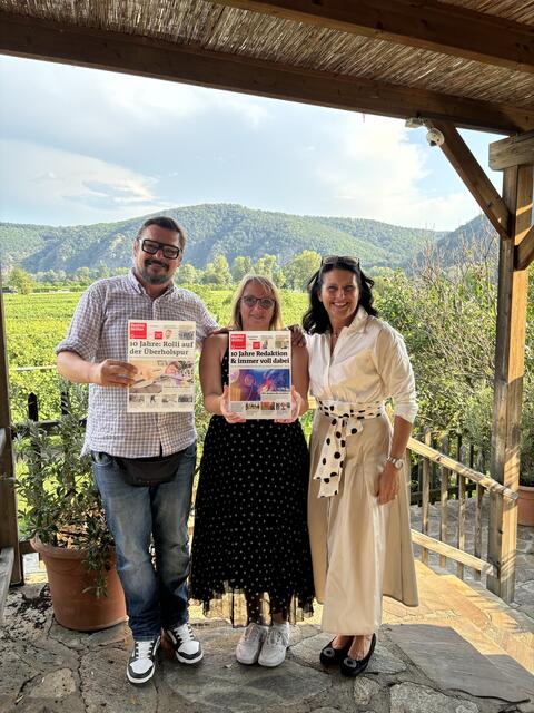 Roland Mayr (Scheibbs), Eva Dietl-Schuller (Amstetten) mit Chefredakteurin Karin Zeiler | Foto: MeinBezirk