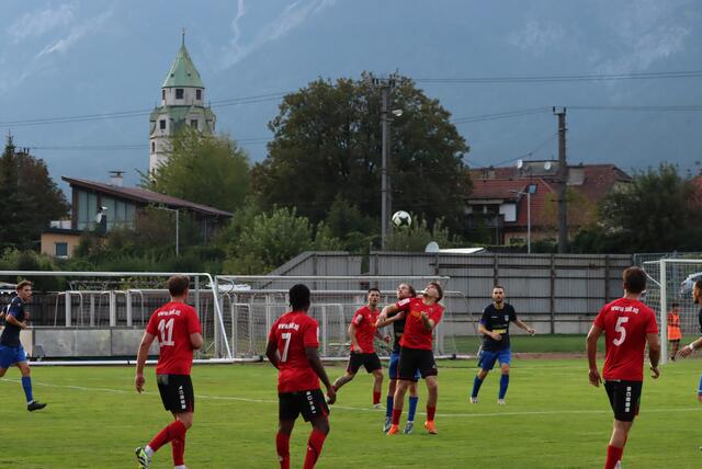 Der SV Hall war in allen Phasen des Spiels die tonangebende Mannschaft.
