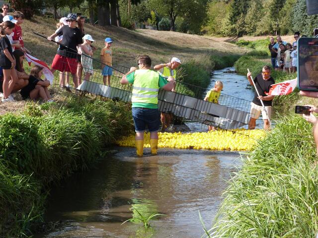 Und schon war es soweit! Die Turboenten starteten den facettenreichen Bach!