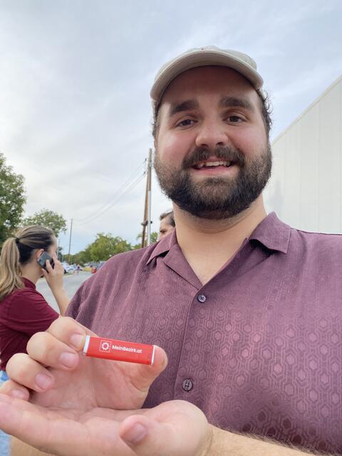 Obmann Alex Wukovits vom HAK - dem Kroatischen Akademiker Club - der die Veranstaltung mit den Ortsvereinen organisiert