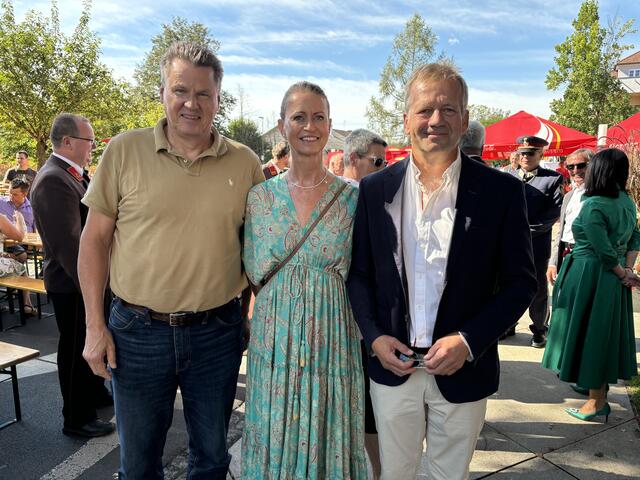 Brigitta und Heinrich Schwarzl mit Werbeprofi Volkmar Pötsch. | Foto: Brigitte Gady