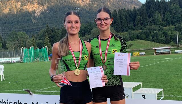 Von links: Emma und Katharina Scherb. | Foto: Hannes Scherb