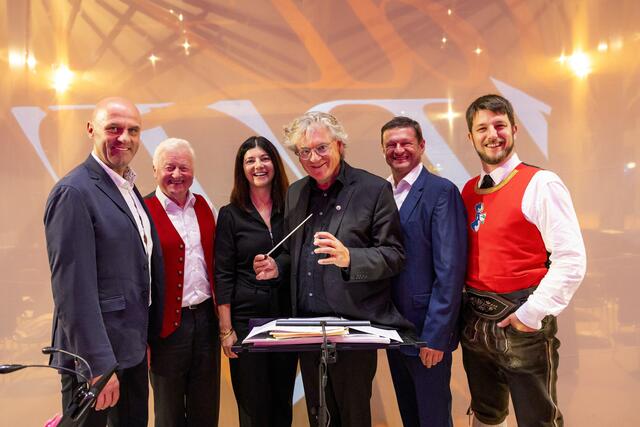 Das Kultour-Konzert "Smaragdgrün" im Dorfpavillon Bramberg war ein voller Erfolg. | Foto: Wildkogel Arena