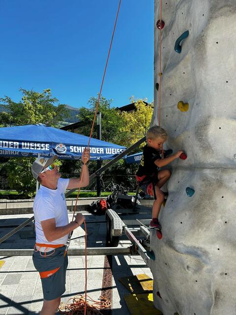 Kletterturm - betreut durch die Bergrettung Kaltenbach | Foto: ClimbingZoo