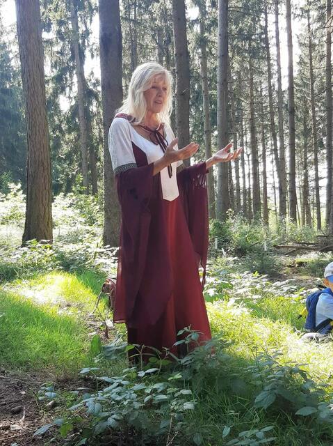 Märchenwanderung in Altheim. | Foto: Stadtbibliothek Altheim