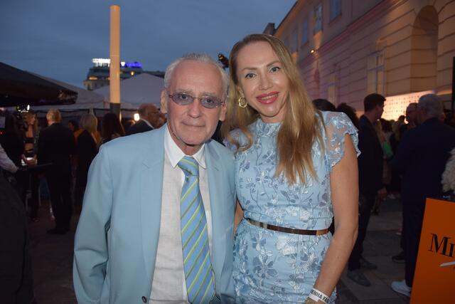 Die "Muchas" kamen zur Eröffnungsshow.  | Foto: Patricia Hillinger/MeinBezirk