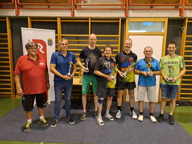 Herren Doppel von links; Walter Ast, Martin Schwaiger, Thomas Brandstetter, Gerhard Ast, Reinhard Artner, Horst Göls, Stefan Winkler