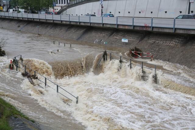 Der Wienfluss könnte Hochwasser führen. Hier zu sehen im Jahr 2023. | Foto:  Karl Schöndorfer / picturedesk.com