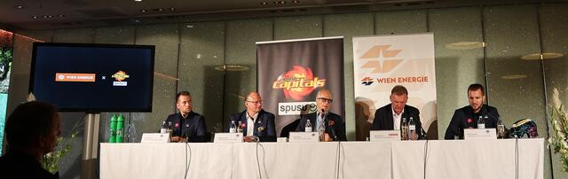 Lukas Garhofer, Philipp Felsinger, Martin Reiss, Michael Strebl (Wien Energie) und Patrick Wondra stellten die Pläne der Capitals vor. | Foto: Martina Bednar