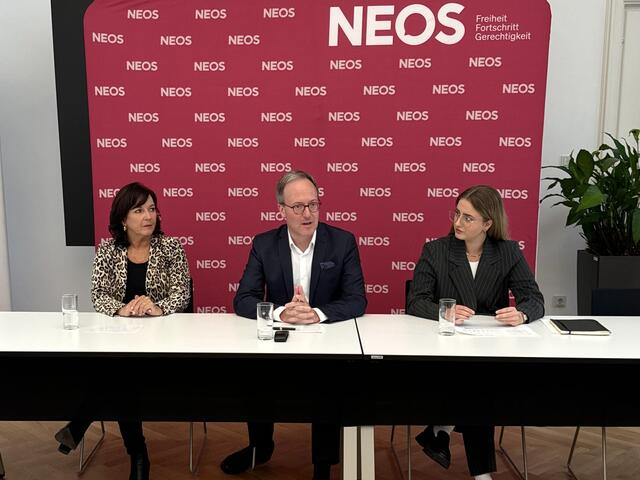 Die NEOS legen ein Sparpaket in Höhe von 55 Millionen Euro jährlich vor.  | Foto: NEOS
