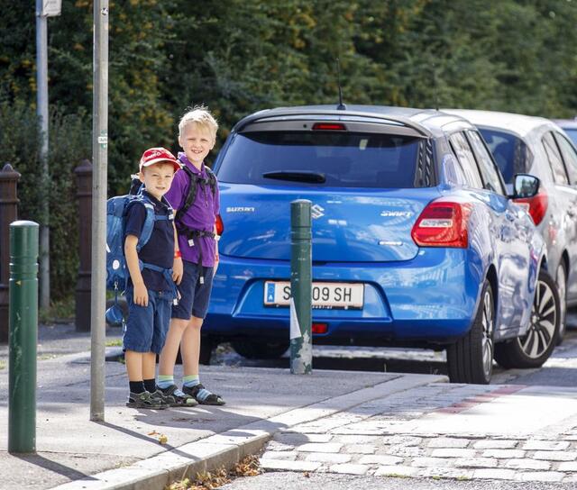 Rund um Schulen und Schulwege ist erhöhte Vorsicht geboten, um die jüngsten Verkehrsteilnehmer zu schützen. | Foto: ARBÖ
