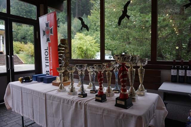 Die Stimmung der 44 Mannschaften und 20 Ehrengäste war trotz des Regens bestens und die sportlichen Leistungen wie jedes Jahr beeindruckend. | Foto: TKB