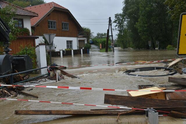 Unwetter Alland  | Foto: Thomas Lenger