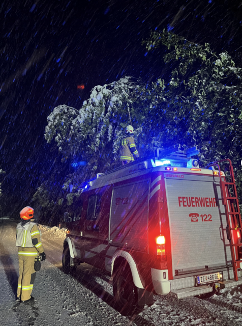 Regen- und Schneefälle sorgten vergangenes Wochenende an vielen Orten in Salzburg für Feuerwehreinsätze. | Foto: Freiwillige Feuerwehr Bad Hofgastein