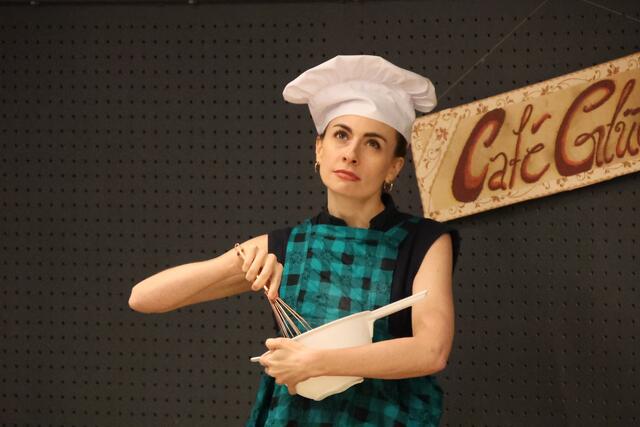 Operetten- und Musical-Melodien: Prisca Buchholtz im „Café Glück“.