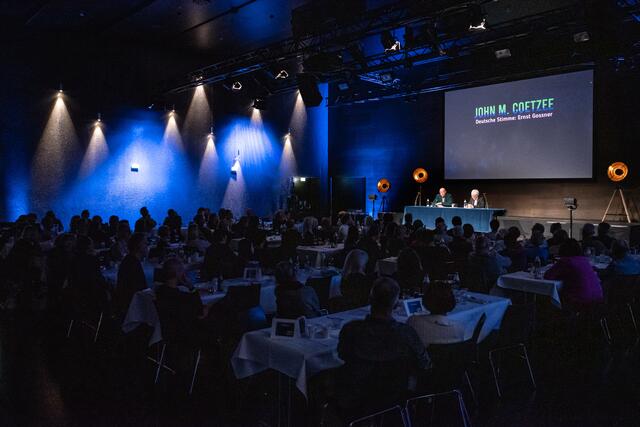 Am Samstag folgte der große Sprachsalz-Abend mit Dinner.  | Foto: D Jarosch
