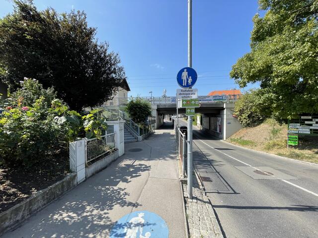 Nach wenigen Metern heißts gleich Schieben ;-).  | Foto: Seebacher