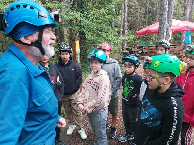 Schüler der BRG Gröhrmühlgasse auf Expedition. | Foto: BRG