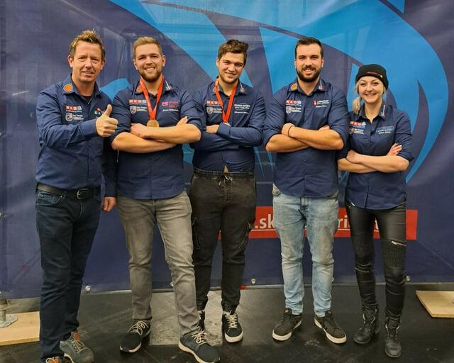 Jonas mit „Team Tirol“ | Foto: Austrian Skills