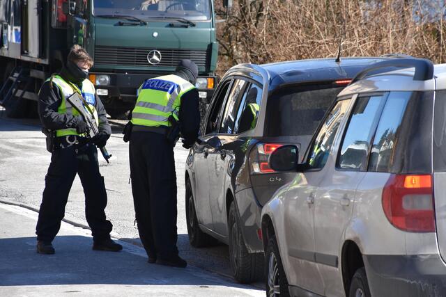 Seit dem 16. September gibt es an den deutschen Grenzen verschärfte Grenzkontrollen. Inwiefern Tirol davon betroffen ist, erfahrt ihr hier.  | Foto: ZOOM.Tirol