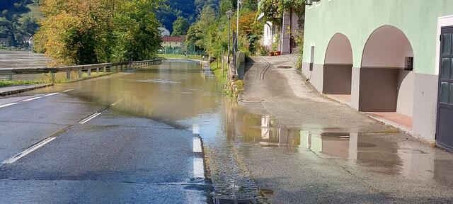 Die B3 tritt im Gemeindegebiet St. Nikola.  | Foto: Elfriede Aigner
