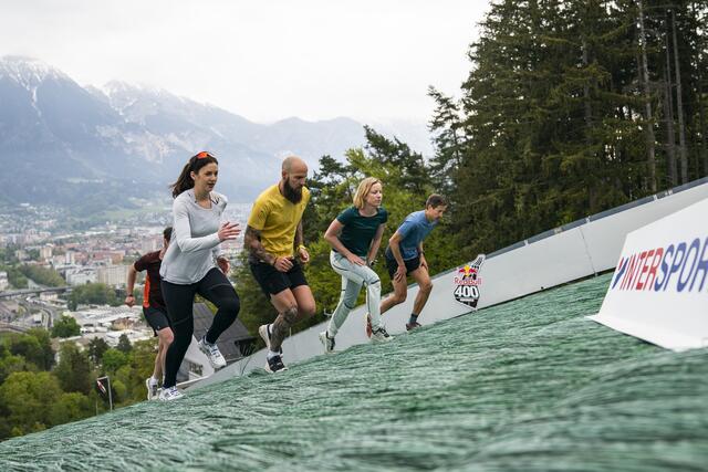 Der Berglauf-Sprint Red Bull 400 steht am 28. September in Innsbruck an.  | Foto: Red Bull