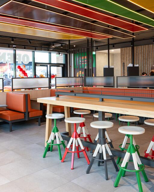 84 Gäste finden Platz im Innenbereich des Restaurants.  | Foto: Burger King