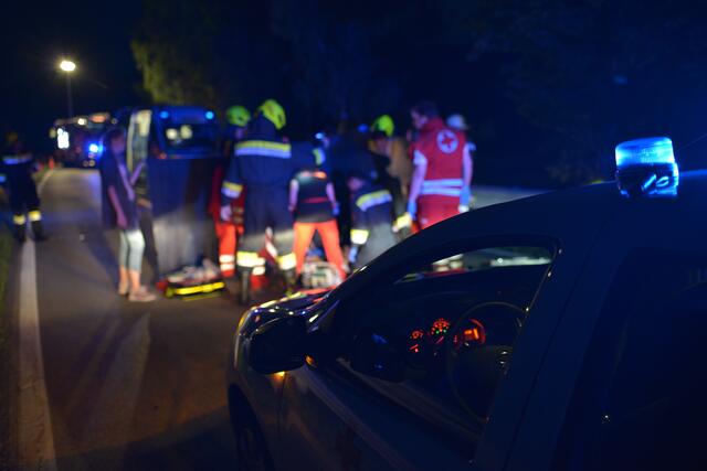 In Aich kam es zu einem schweren Verkehrsunfall. | Foto: Symbolfoto: Rotes Kreuz/Hausegger