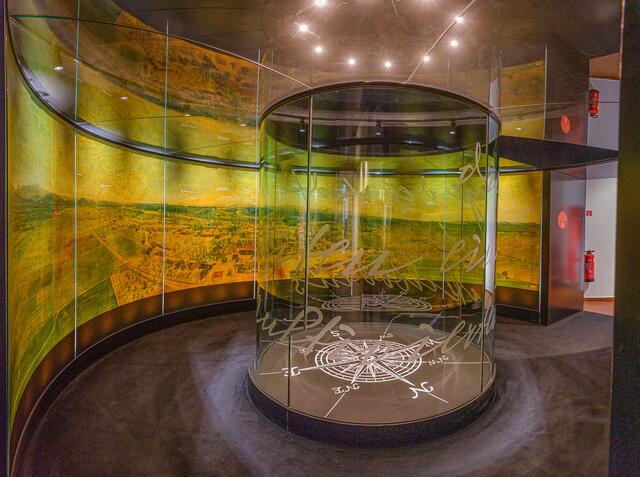 Hier zu sehen: Sterrer's Gemälde als 360-Grad-Panorama auf Glas. | Foto: Stadt Wels