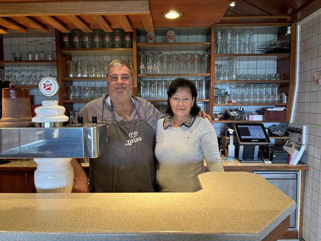 Kurt und Christa Schoffnegger verabschieden sich mit 30. November vom Gasthaus Genottehöhe. | Foto: MeinBezirk.at