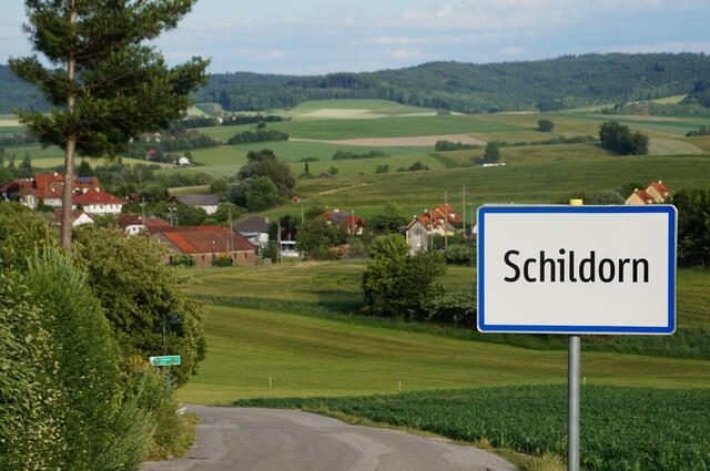 Ein Grundstücksdeal in der Gemeinde Schildorn stößt einigen sauer auf. | Foto: MeinBezirk 
