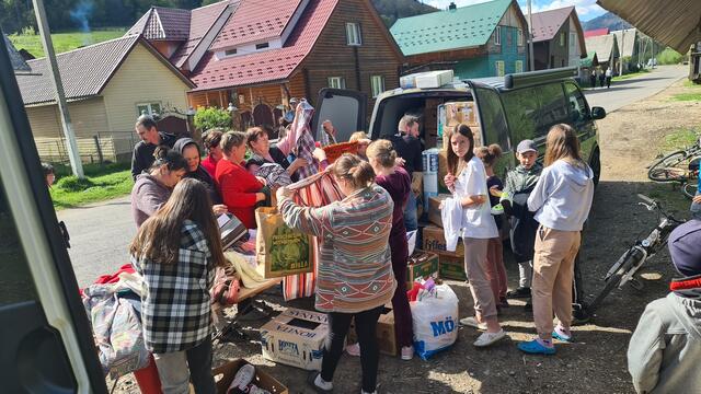 Die Familie Haider aus Königswiesen unterstützt Menschen, die in sehr ärmlichen Verhältnissen leben, krank oder körperlich eingeschränkt sind. | Foto: Familie Haider