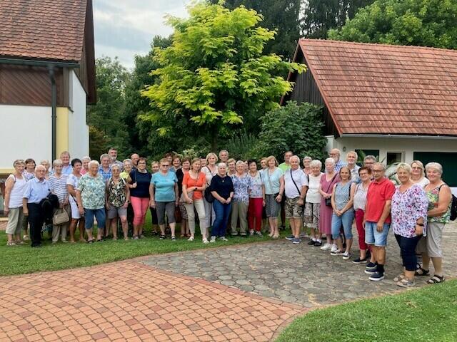 Die Gruppe der Blumenschmuck-Fahrt.  | Foto: Marktgemeinde Wies