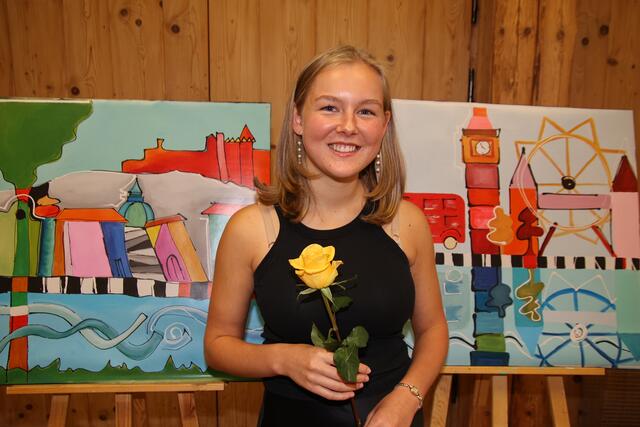 Ihre Werke präsentiert Sophie Aichner in der Bachschmiede Wals.