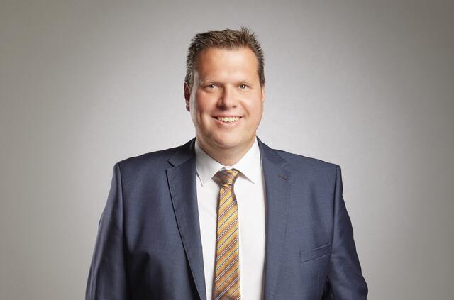 Der Baumgartenberger Bürgermeister, Gerhard Fornwagner (ÖVP), flüchtete gestern Abend betrunken mit seinem Auto vor der Polizei und prallte dann frontal gegen einen Baum. | Foto: ÖVP