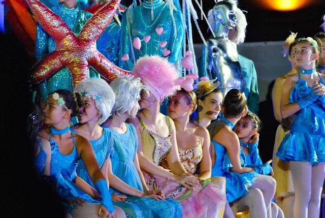 Die Kostüme vom Life Ball sorgten für noch mehr Glanz. | Foto: Sascha Trimmel