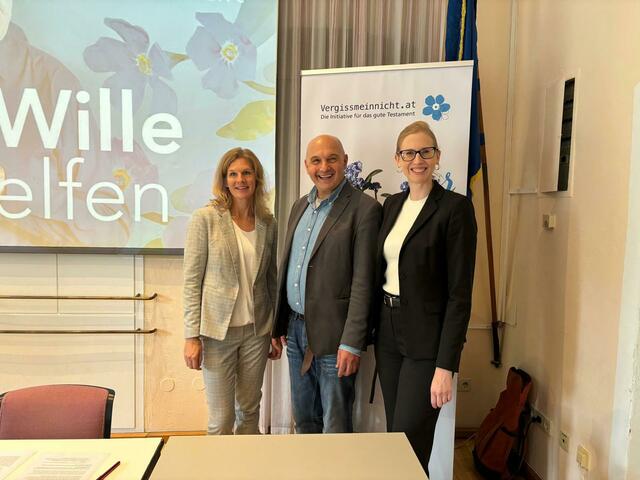 Astrid Körner, Markus Aichelburg und Katharina Haiden-Fill (v.l.n.r.) gaben im Rahmen einer Pressekonferenz Einblick in die Welt der Testamente. | Foto: MeinBezirk