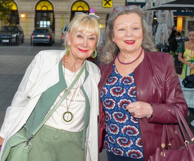 Renate Mattausch und Brigitte Robausch. | Foto: Sascha Trimmel
