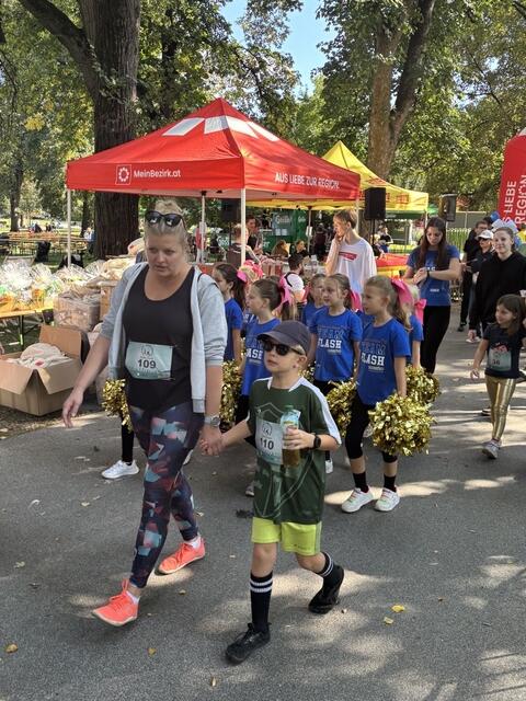 Und los geht's: Auch die jüngeren Teilnehmer hatten ihren Spaß. | Foto: Mario Sudy