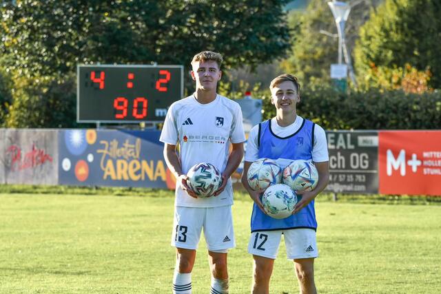 Die Torschützen: Fabian Enz und Florian Seeber. | Foto: Foto: USV Hollersbach